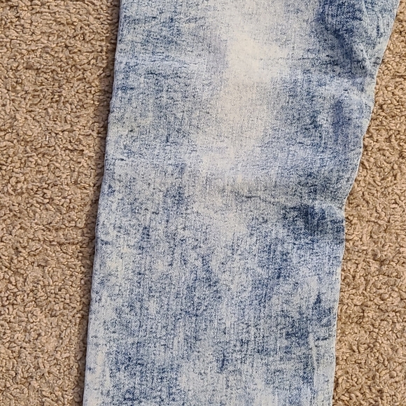Mens Fusai Jean's, size 34x32. - Picture 3 of 7